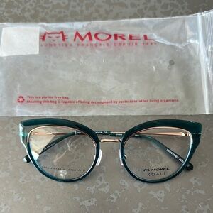 Women's Green Glasses